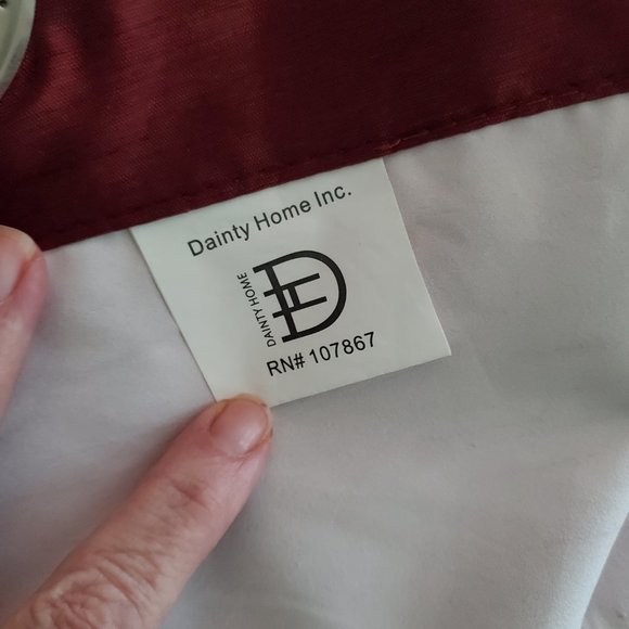 Drapes - Picture 3 of 5